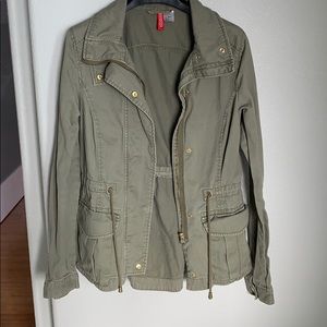 Divided for H &M green utility jacket. Size 4